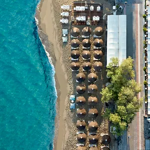 4* Ξενοδοχείο Golden Star