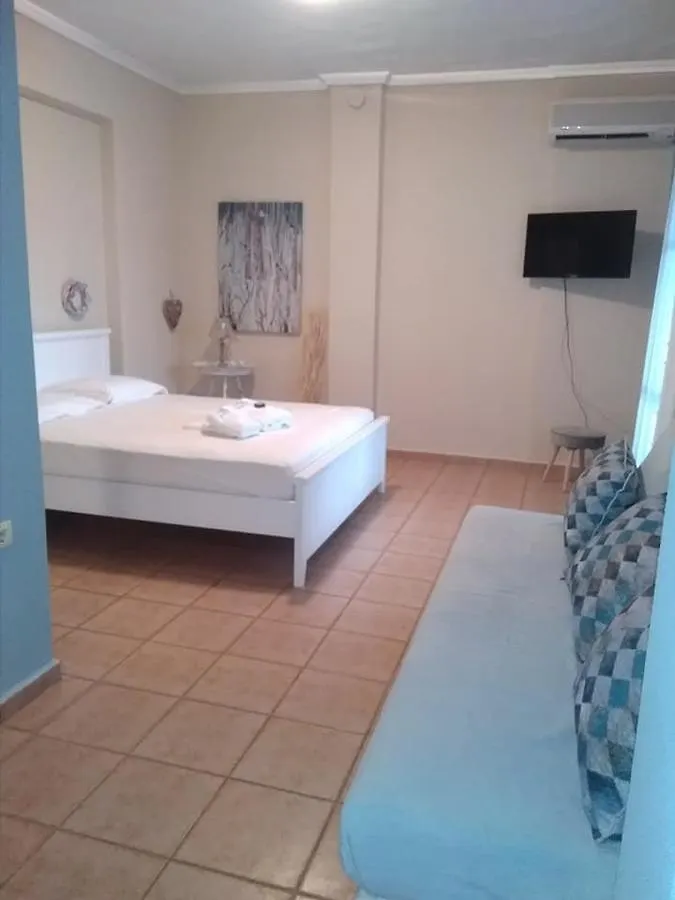 Kastalia Aparthotel Amulianí